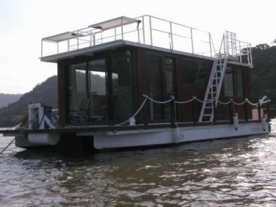 Pontoon Boat Plans – Why You Need Proven Pontoon Plans Before You ...