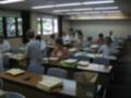 大阪肝臓友の会会報袋詰め作業風景