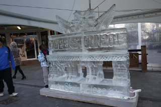 ウィンターフェスティバル2013　モールの氷像