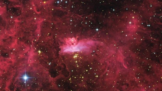 【まどか☆マギカ】海外で「アルティメットまどか」に見える星雲の名前を『まど神星雲(Madokami nebula)』にする運動が始まってるらしい