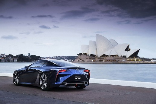 Lexus-LF-Lc-Concept-blauw-04.jpg