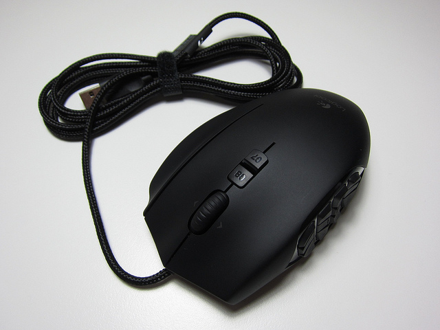 ロジクール 『G600 MMO Gaming Mouse』 レビュー ～外観